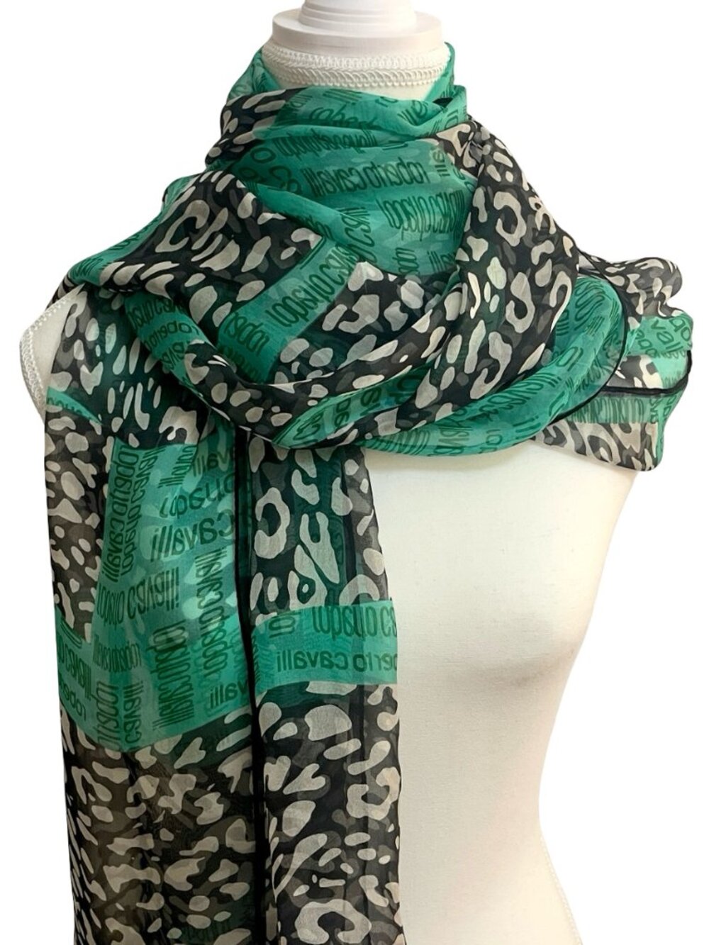 Roberto Cavalli Silk Scarf Made in Italy 25” x 68” Animal Print 🇮🇹